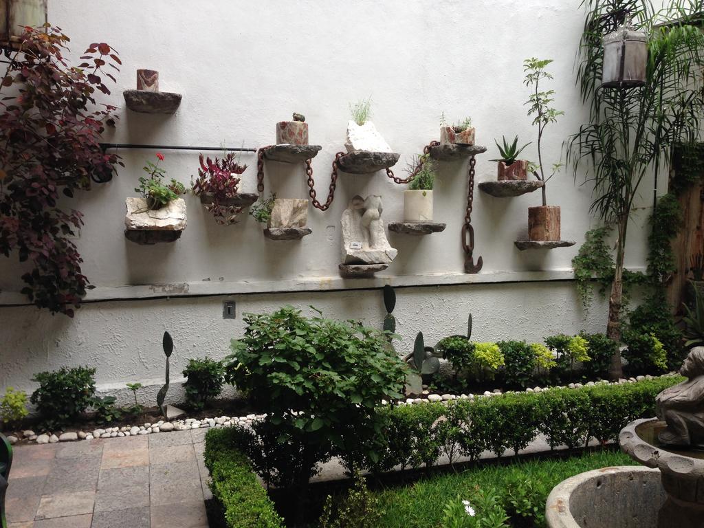 Mesón Sacristía de la Soledad Puebla Exterior foto