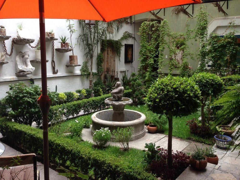 Mesón Sacristía de la Soledad Puebla Exterior foto
